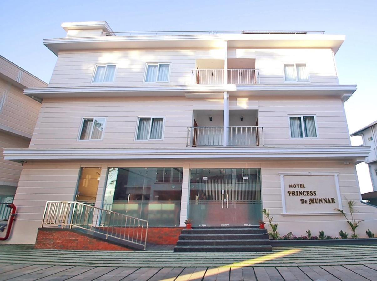 Princess De Munnar - 3 Star Hotel Thiruvananthapuram ภายนอก รูปภาพ