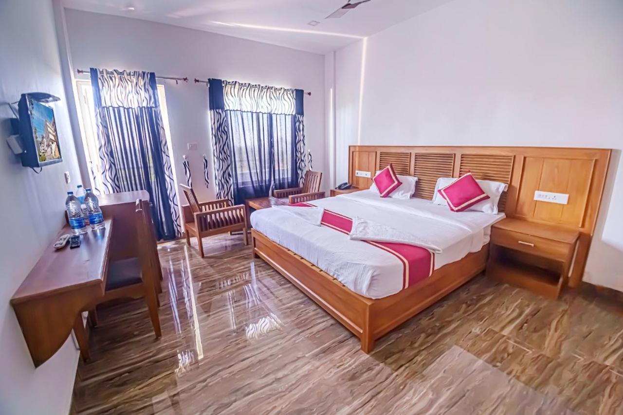 Princess De Munnar - 3 Star Hotel Thiruvananthapuram ภายนอก รูปภาพ