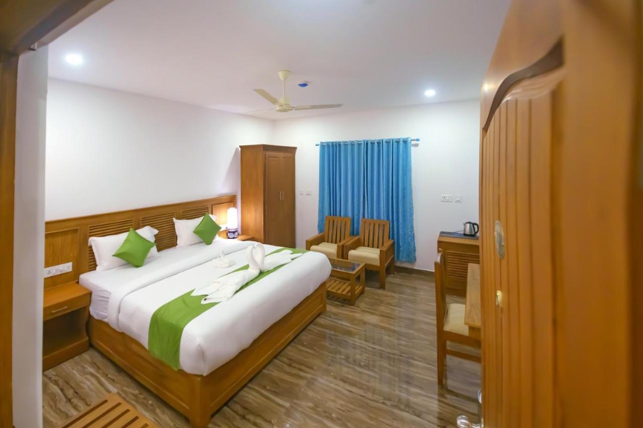 Princess De Munnar - 3 Star Hotel Thiruvananthapuram ภายนอก รูปภาพ